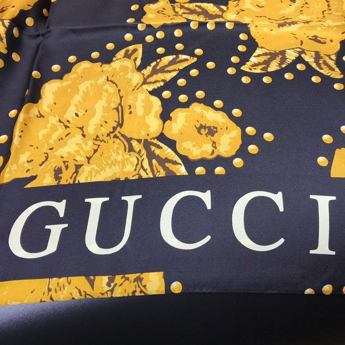 Gucci Scarf GUS00061