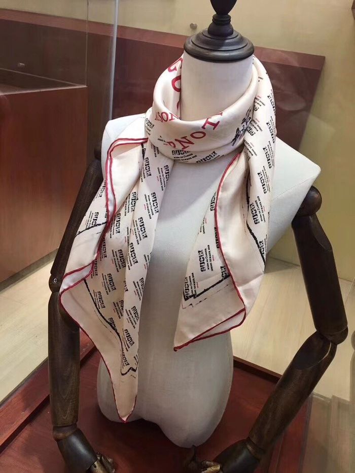 Gucci Scarf GUS00077