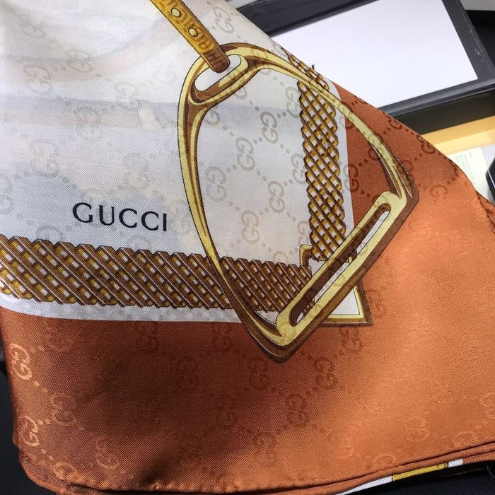 Gucci Scarf GUS00085