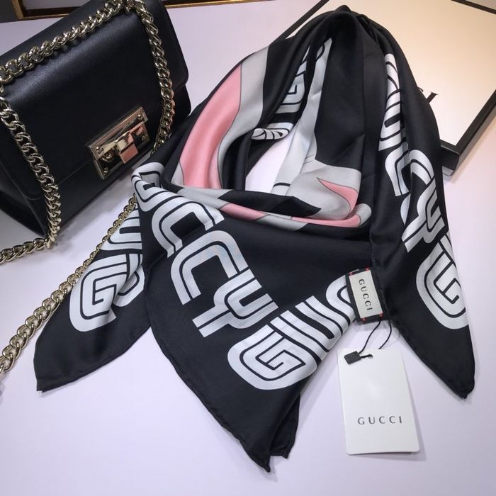 Gucci Scarf GUS00093