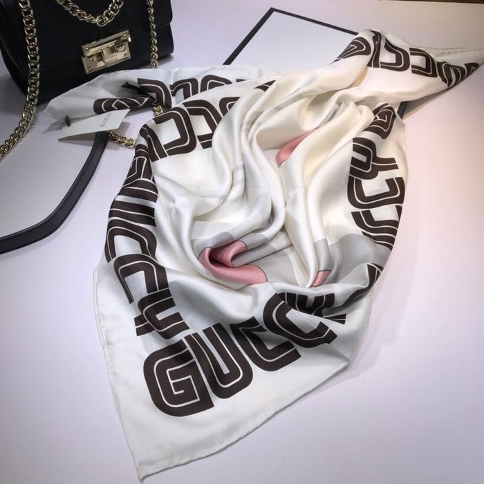 Gucci Scarf GUS00094