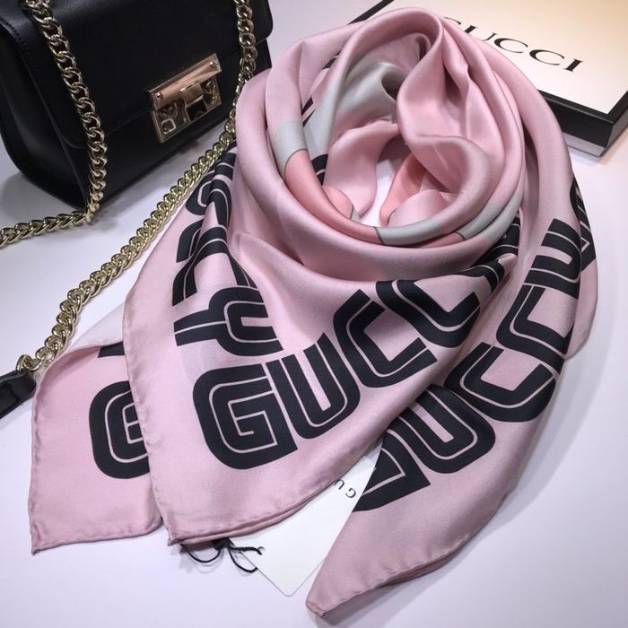 Gucci Scarf GUS00095