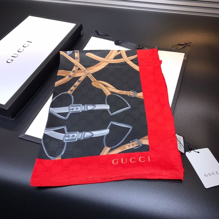 Gucci Scarf GUS00096