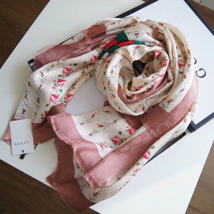 Gucci Scarf GUS00101