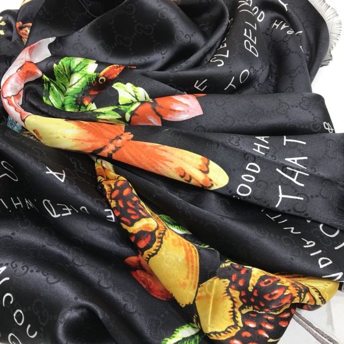 Gucci Scarf GUS00108