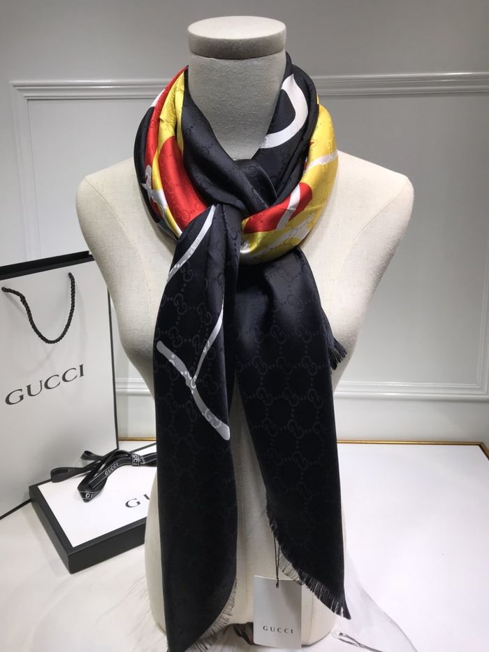 Gucci Scarf GUS00109