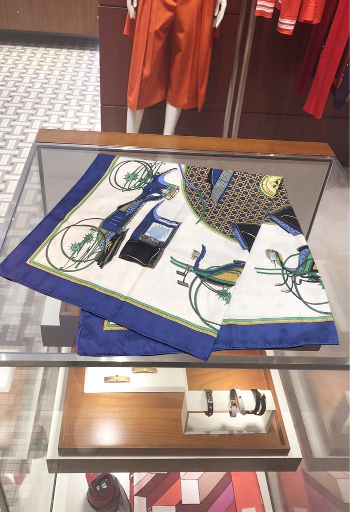 Hermes Scarf HMS00078