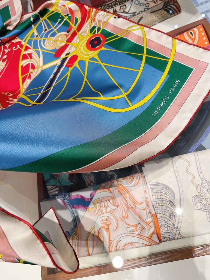 Hermes Scarf HMS00111