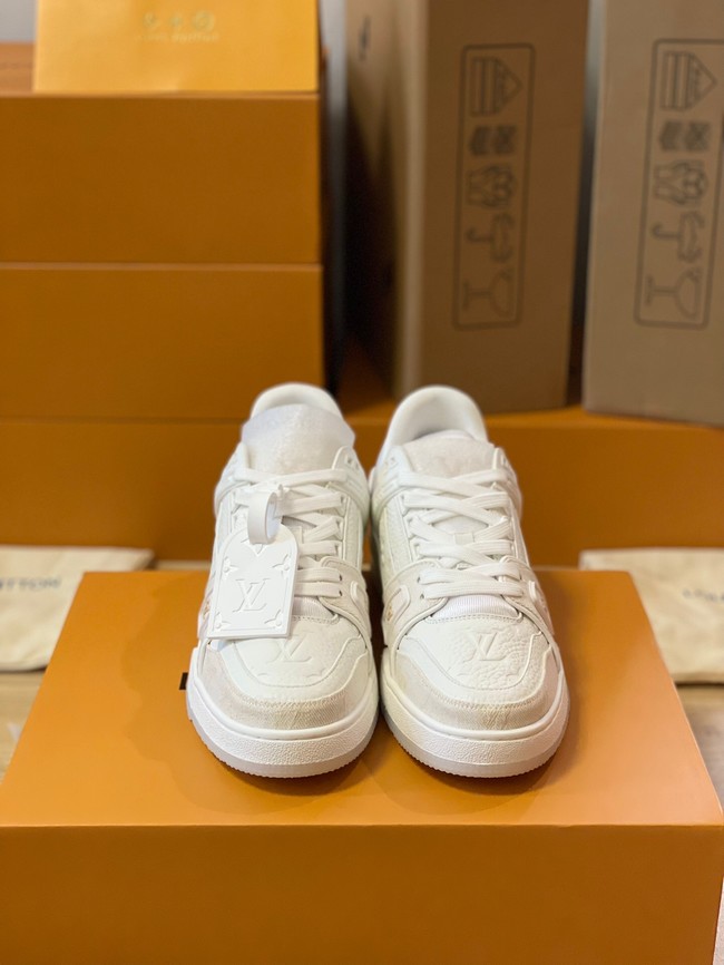 Louis Vuitton Couple sneakers 91109-4