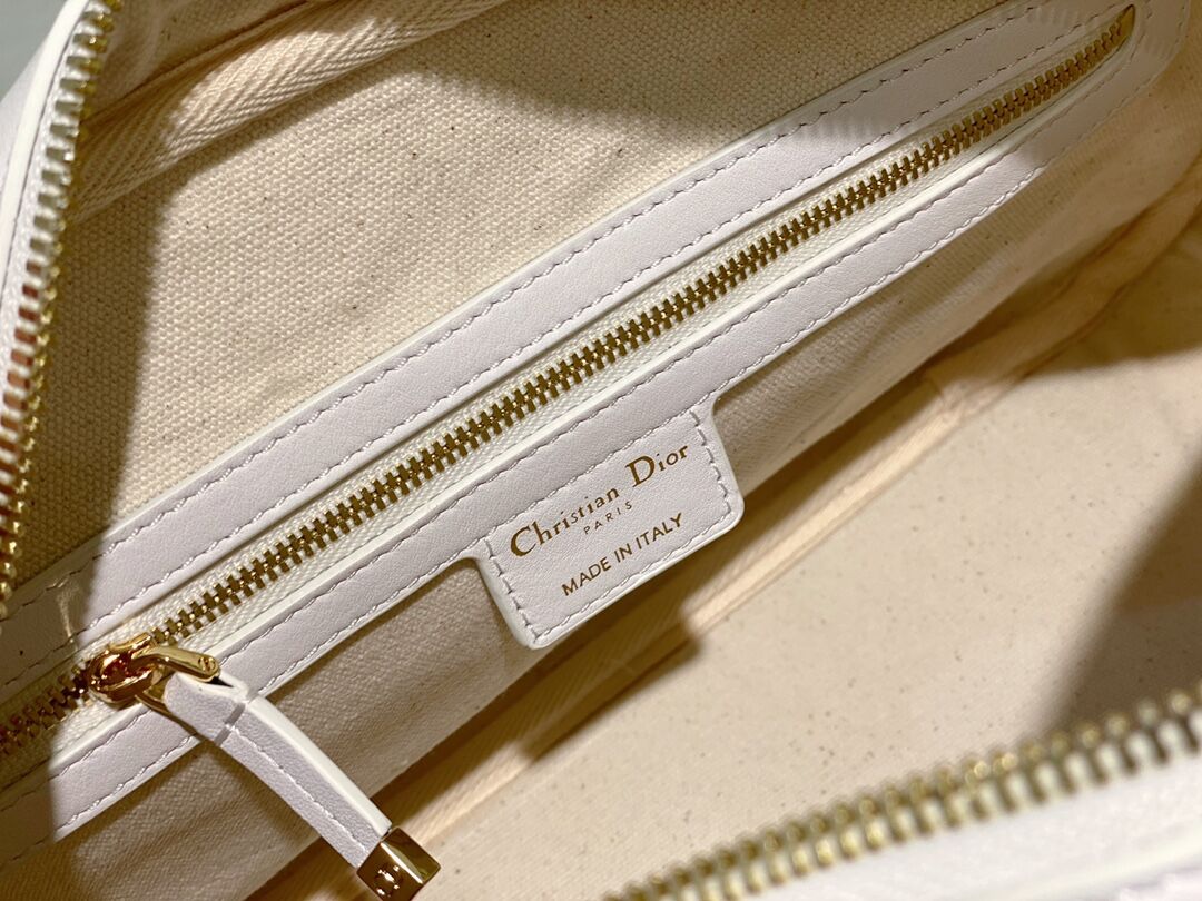 DIOR large leather tote Bag C9178 white&gold