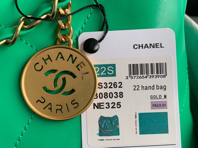 CHANEL 22 HANDBAG Shiny Calfskin & Gold-Tone Metal AS3262 green