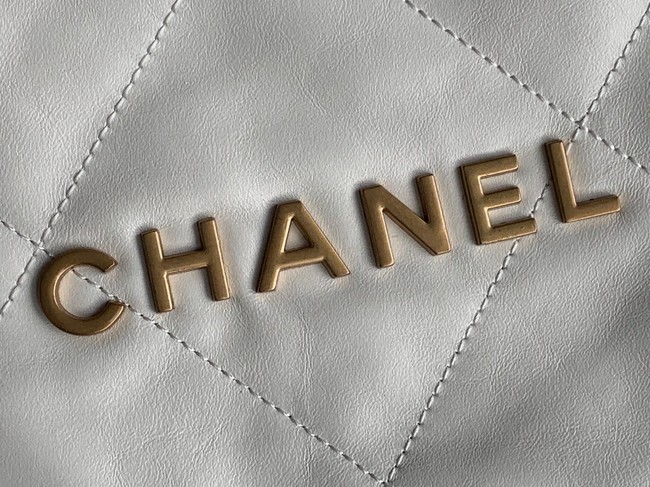 CHANEL 22 HANDBAG Shiny Calfskin & Gold-Tone Metal AS3262 white&gold