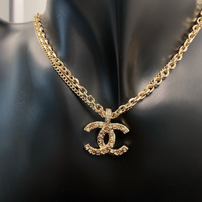 Chanel Necklace CE8452