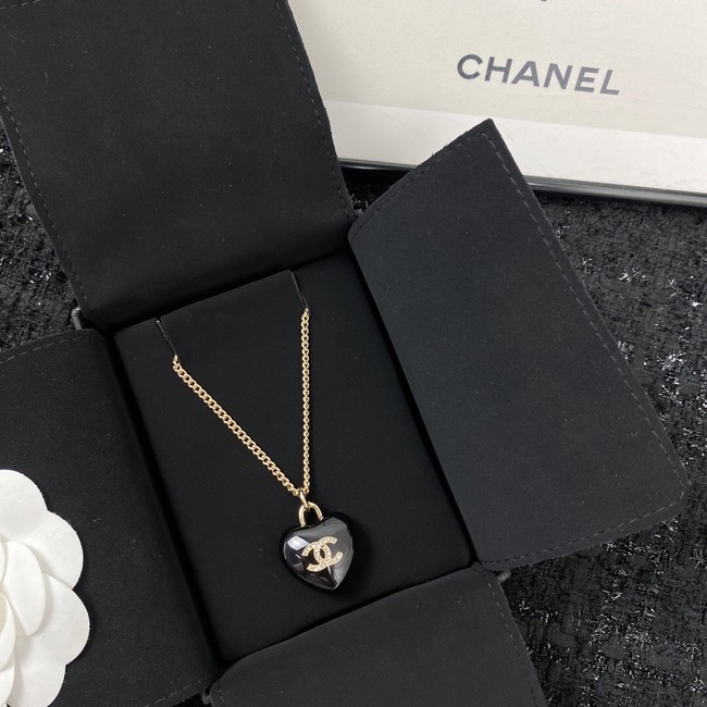 Chanel Necklace CE8453