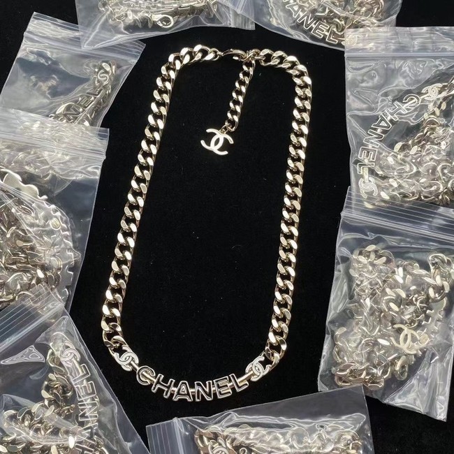 Chanel Necklace CE8520