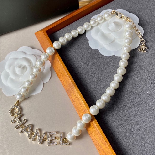 Chanel Necklace CE8541