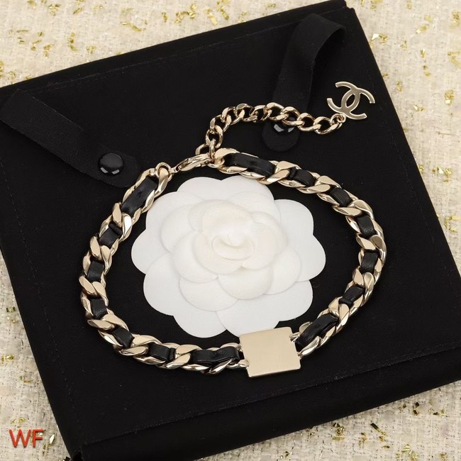 Chanel Necklace CE8560