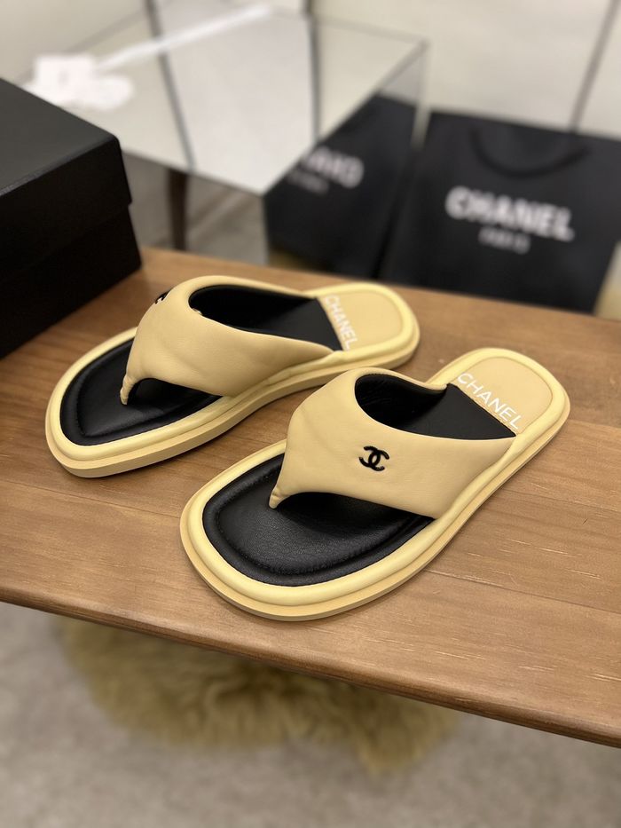 Chanel Shoes CHS00638 Heel 2CM