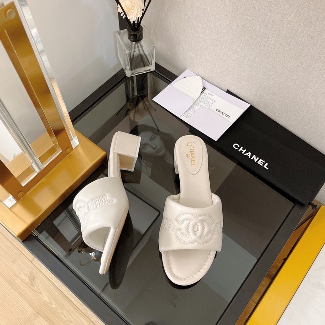 Chanel slipper 61800-1