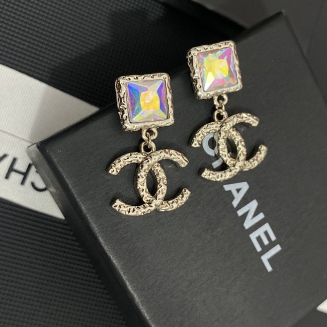 Chanel Earrings CE8663