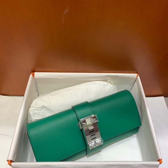 Hermes H Medor swift Leather Clutch 37566 green&Silver hardware