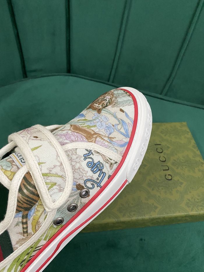 Gucci Couple Shoes GUS00337