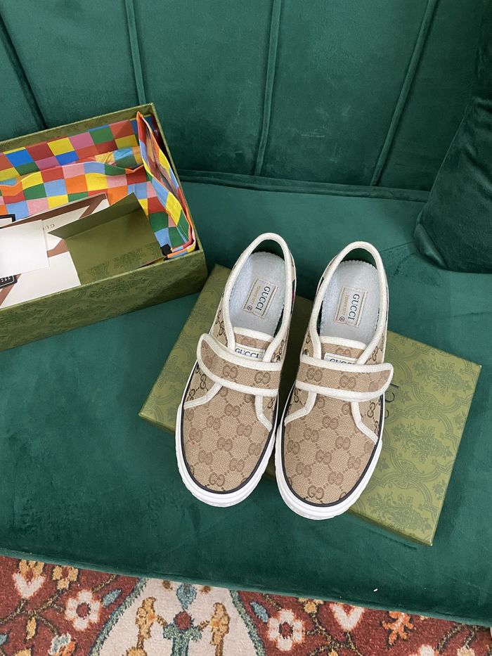 Gucci Couple Shoes GUS00338