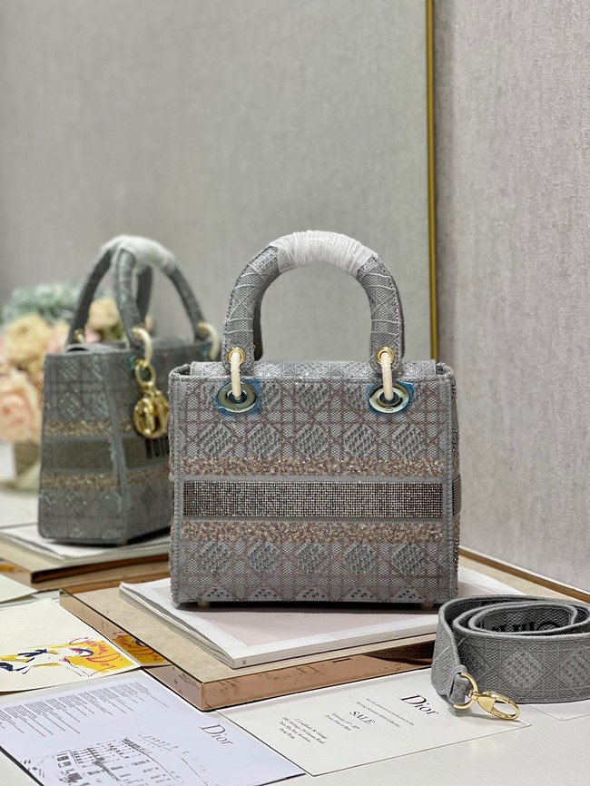 MEDIUM LADY DIOR BAG M0565O gray
