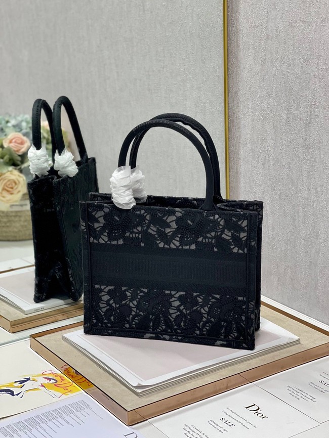 SMALL DIOR BOOK TOTE Embroidery M1265ZRGO black