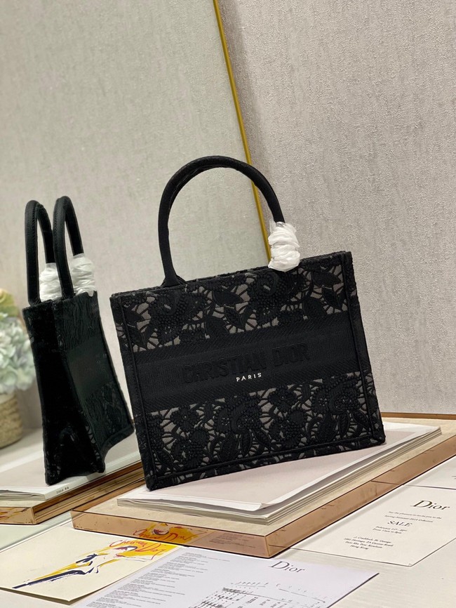 SMALL DIOR BOOK TOTE Embroidery M1265ZRGO black