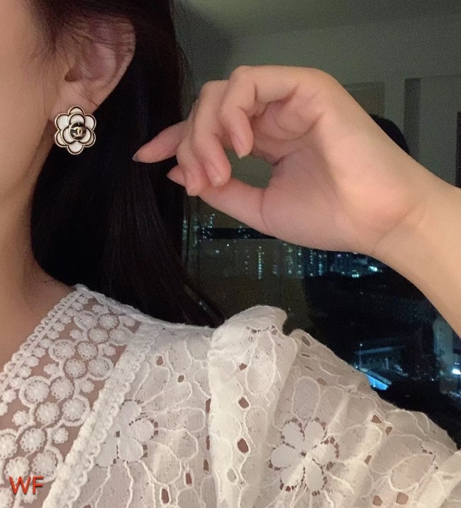 Chanel Earrings CE8822