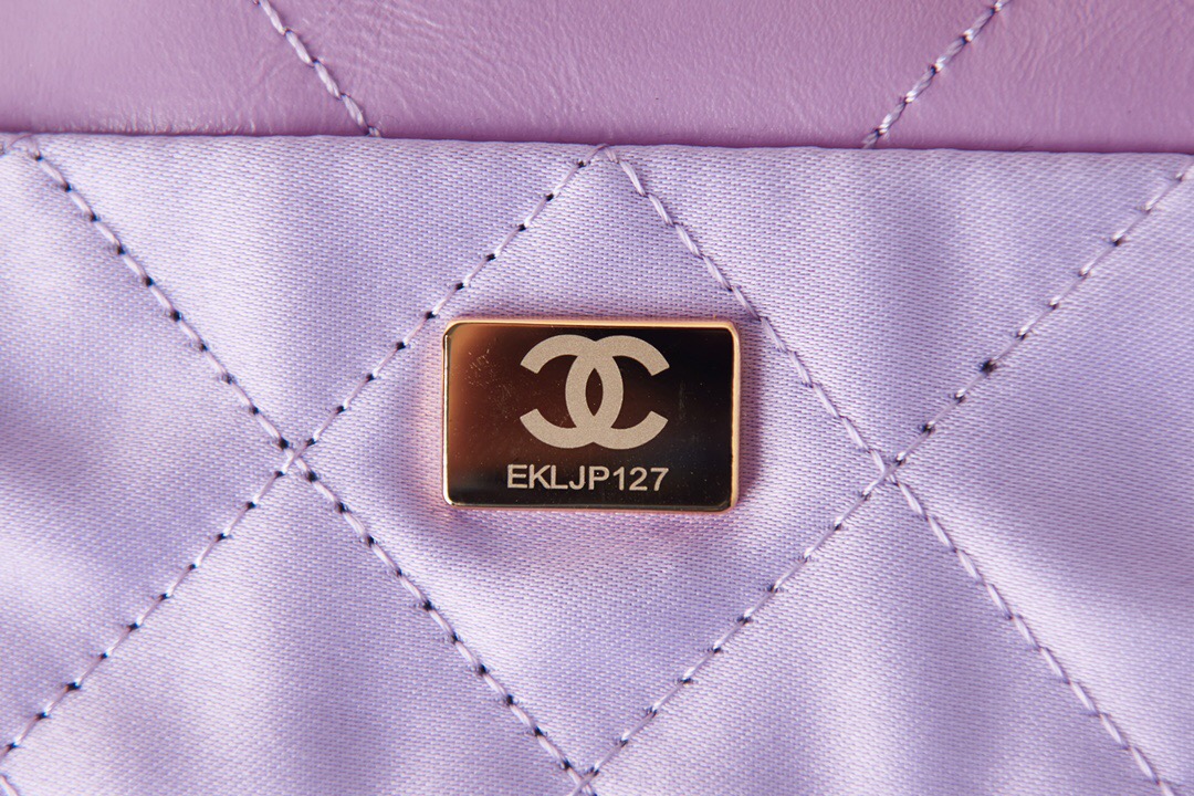 CHANEL 22 HANDBAG AS3260 Purple 