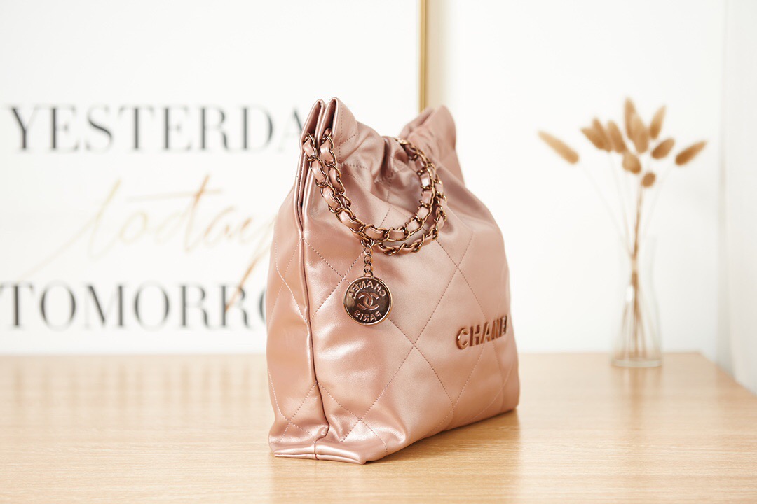 CHANEL 22 HANDBAG AS3260 dark pink