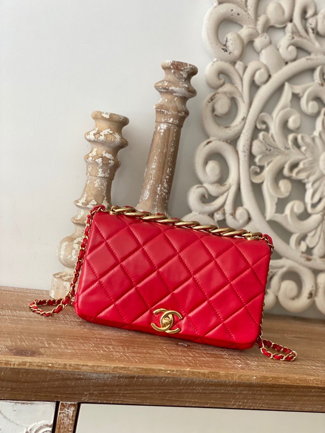 Chanel SMALL FLAP BAG Lambskin & Gold-Tone Metal AS3367 red