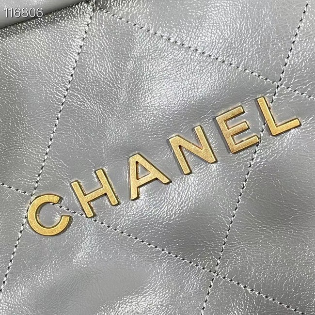 CHANEL 22 HANDBAG Shiny Calfskin & gold-Tone Metal AS3262 gray