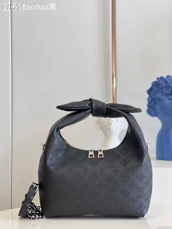 Louis Vuitton WHY KNOT PM M20700 black