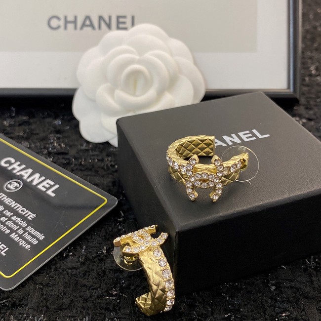 Chanel Earrings CE8905