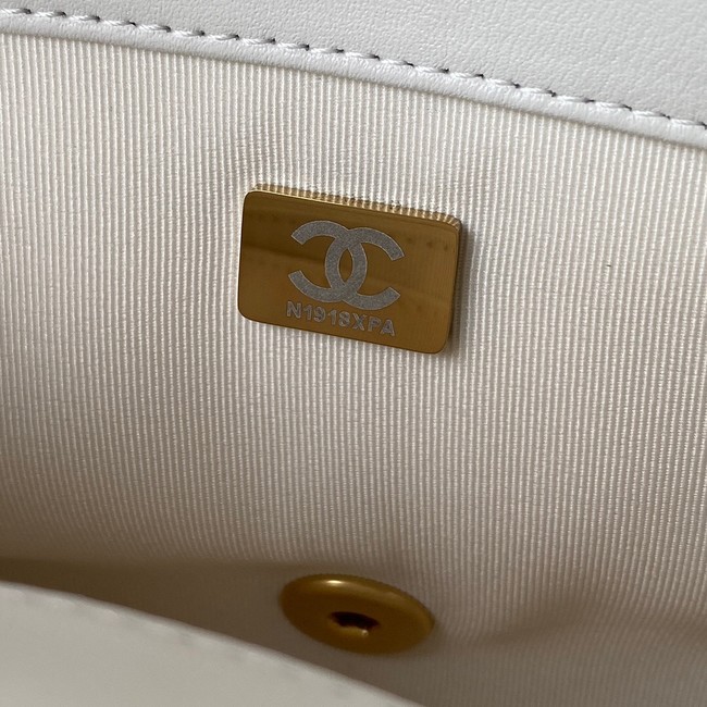 Chanel FLAP BAG Lambskin & Gold-Tone Metal AS3451 white