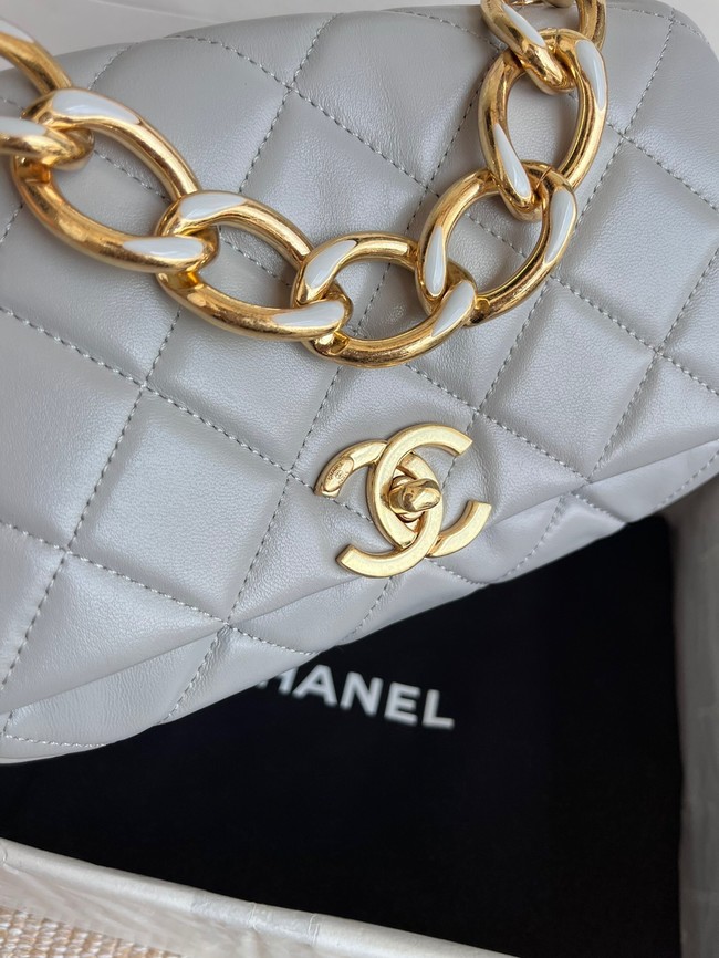 Chanel FLAP BAG Lambskin & Gold-Tone Metal AS3366 gray