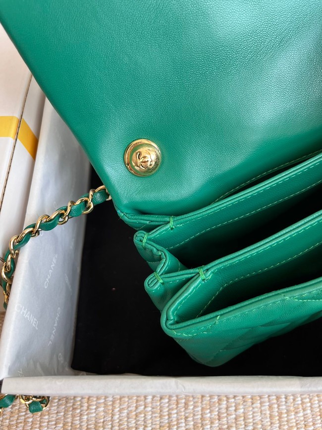 Chanel FLAP BAG Lambskin & Gold-Tone Metal AS3375 green