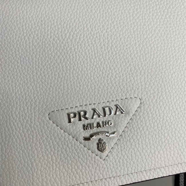 Prada Leather bag with shoulder strap 1BD314 white