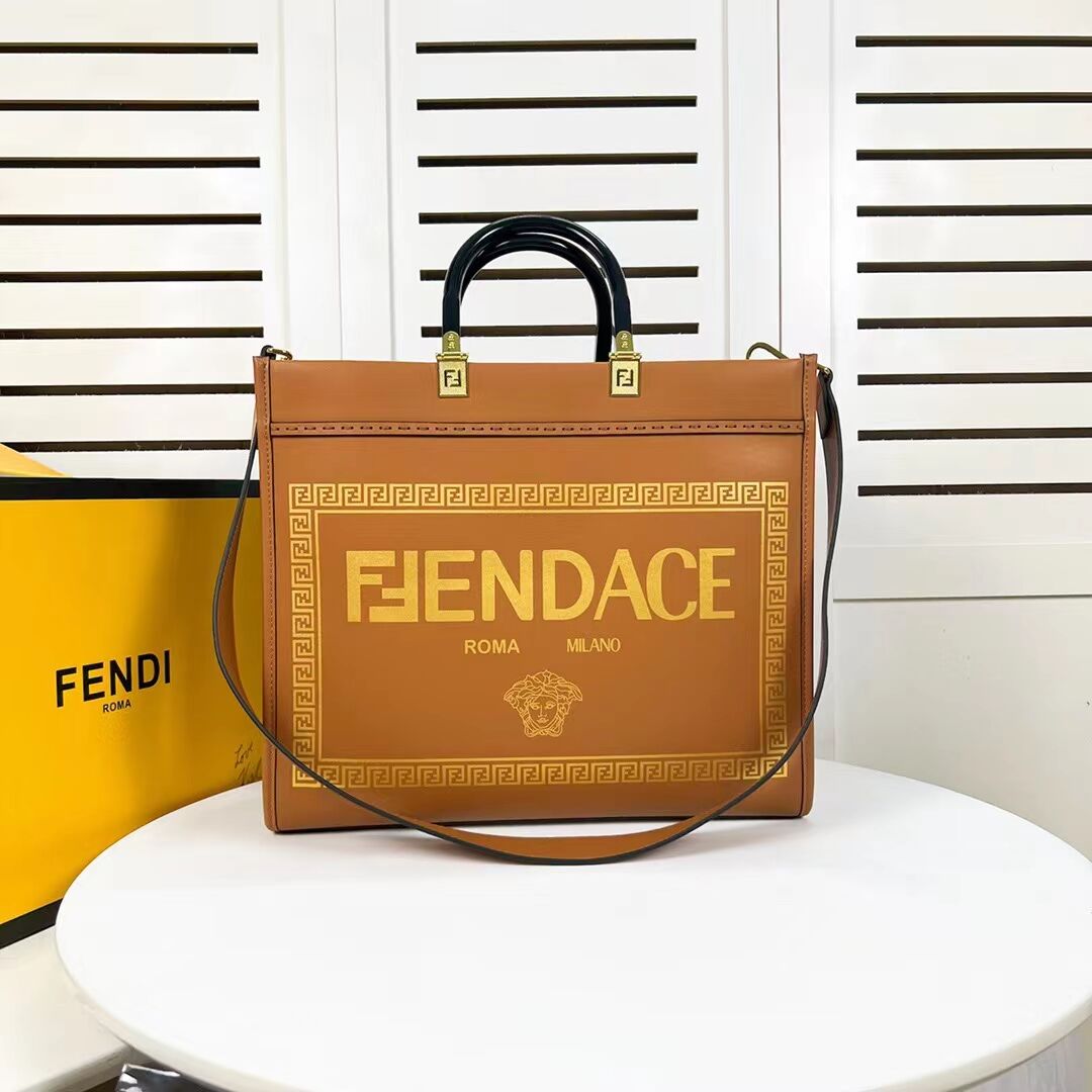 Fendi Sunshine Medium Fendace Printed black leather Logo shopper 8BH386A brown