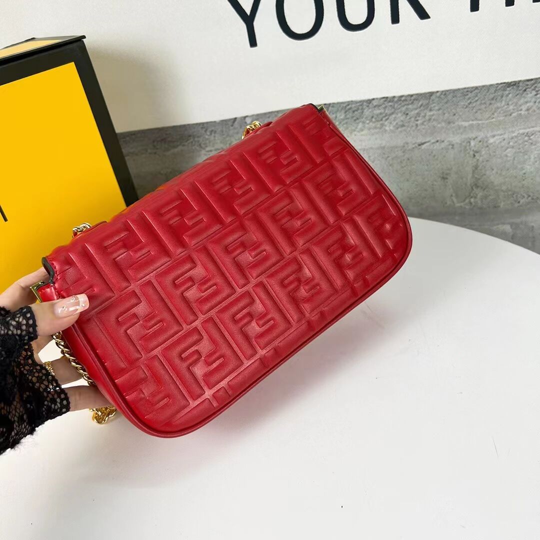 Fendi Baguette nappa leather bag F0881 red