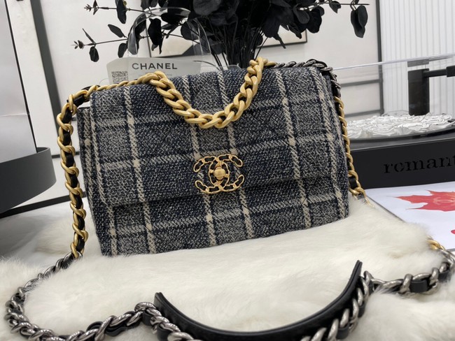 CHANEL 19 Flap Bag Wool Tweed & gold-Finish Metal AS1160 gray