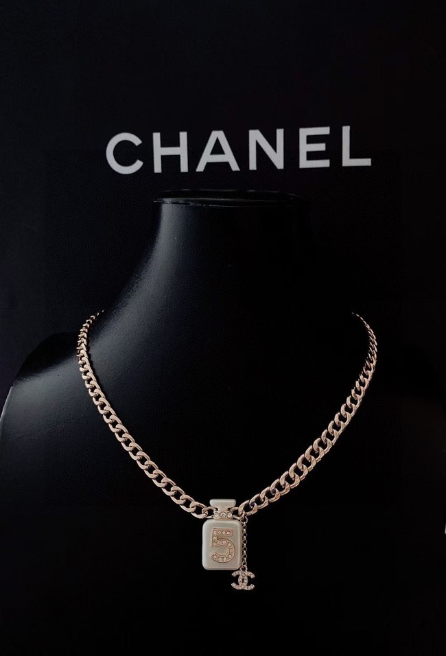 Chanel Necklace CE8995