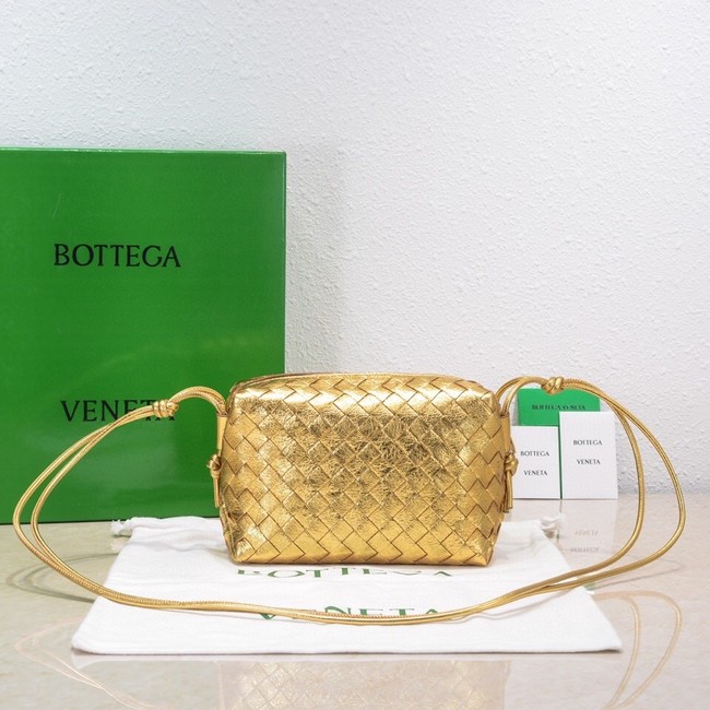 Bottega Veneta Small intrecciato leather cross-body bag 680255 gold