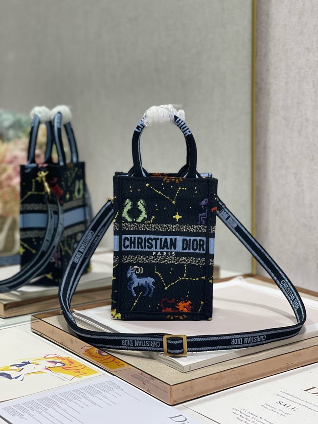 DIOR SMALL BOBBY BAG Embroidery C9002-5