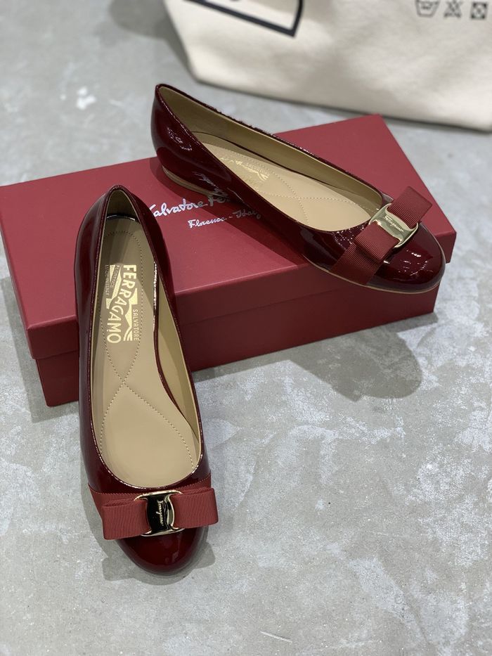 Ferragamo Shoes FMS00036