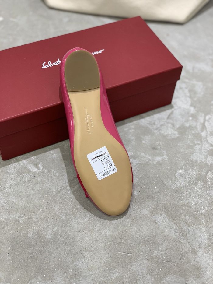 Ferragamo Shoes FMS00038