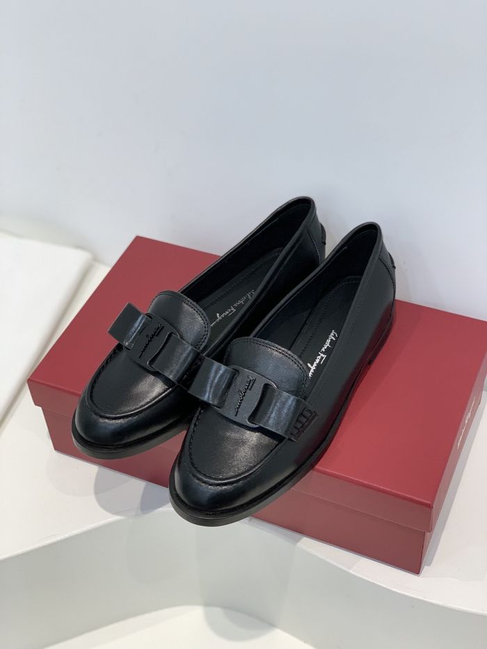 Ferragamo Shoes FMS00043